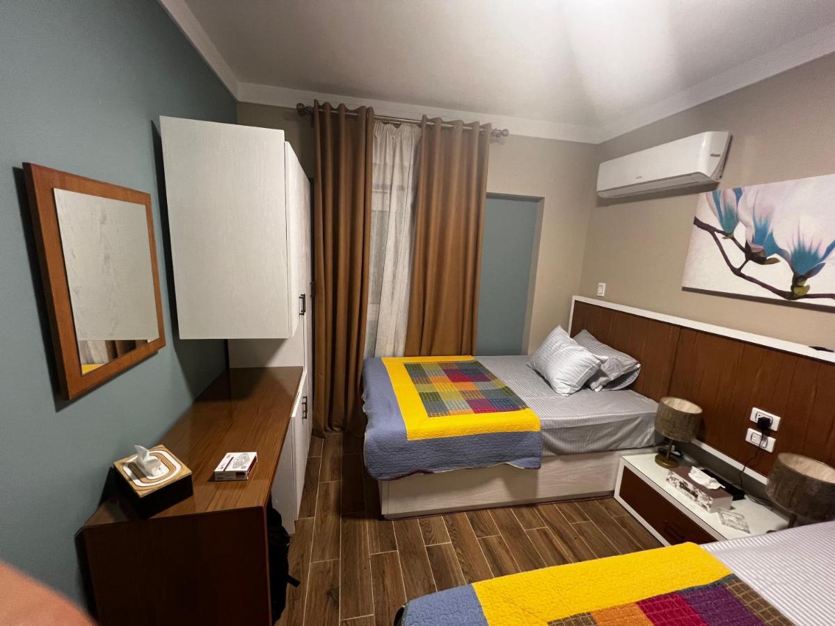 Luxury Flat With Garden And Private Entrance شقة فاخرة بحديقة و مدخل خاص Cairo Exterior photo