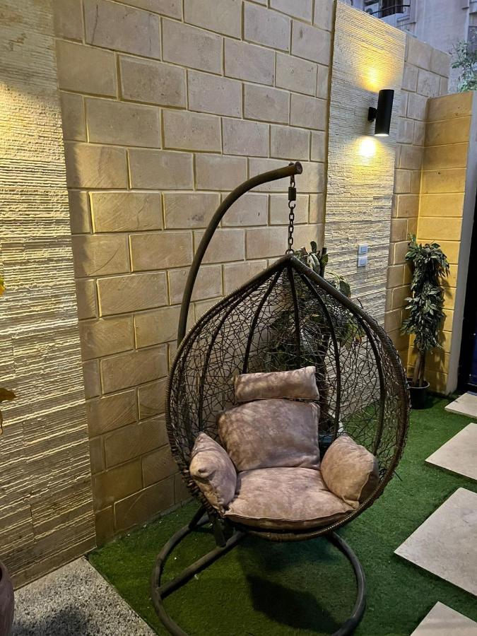 Luxury Flat With Garden And Private Entrance شقة فاخرة بحديقة و مدخل خاص Cairo Exterior photo